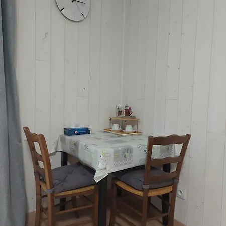 Votre Gite Au Domaine Du Lynx Baume-les-Messieurs Buitenkant foto